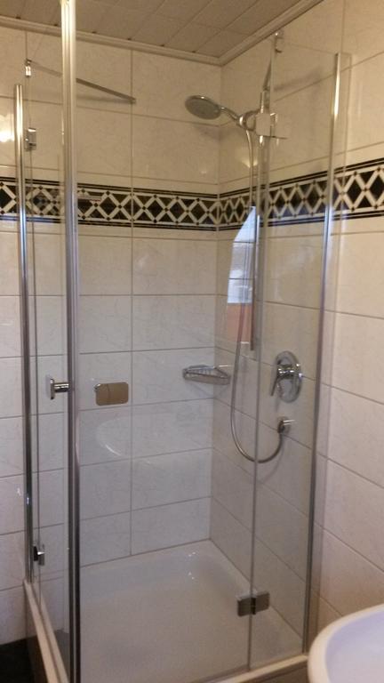 Ferienwohnung Eulenturm Ксантен Стая снимка