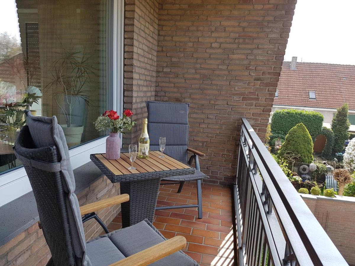 Ferienwohnung Eulenturm Ксантен Екстериор снимка